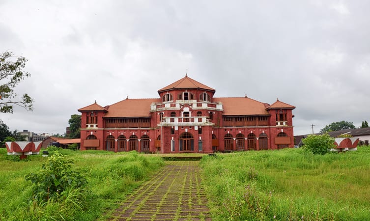 thiba-palace-img